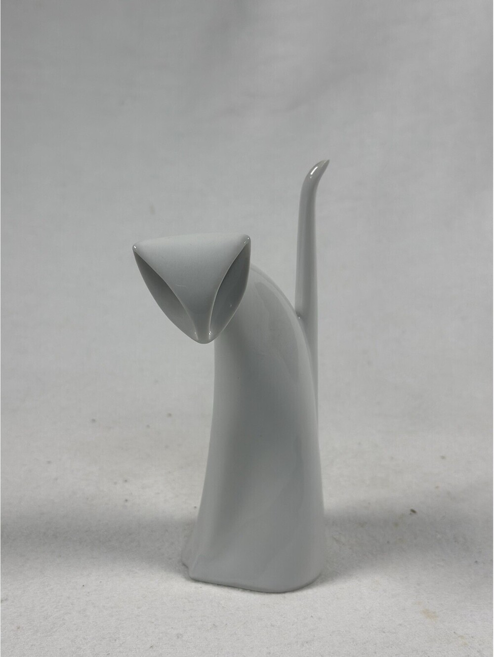 Vintage Royal Dux Bohemia White Cat With Label 6” MCM • Mod • Mid Century